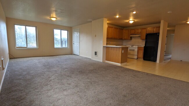 Foto del edificio - 17101 NE Fourth Plain Blvd