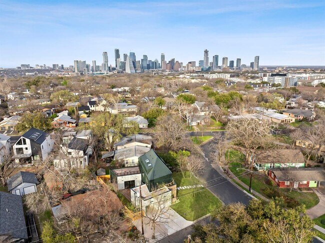 Foto del edificio - 1604 Garner Ave