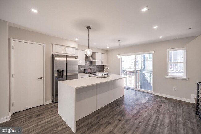 Foto del edificio - 1442 Hope St