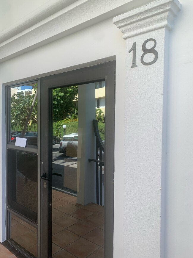 Exterior - 3589 S Ocean Blvd