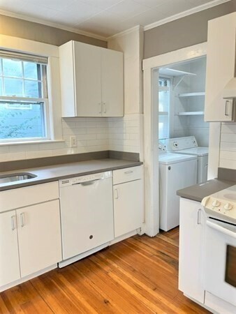Primary Photo - 332 Walden St