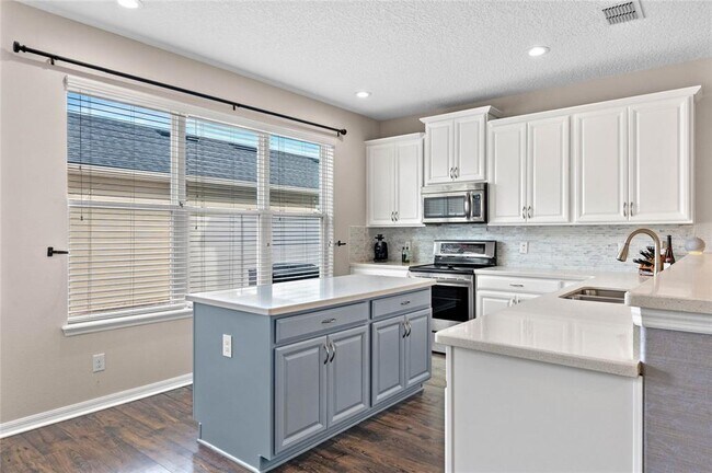 Foto del edificio - 8634 Dufferin Ln