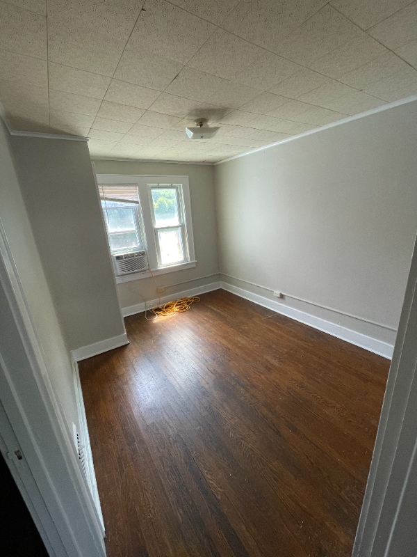 Building Photo - 159 Norwood Ave