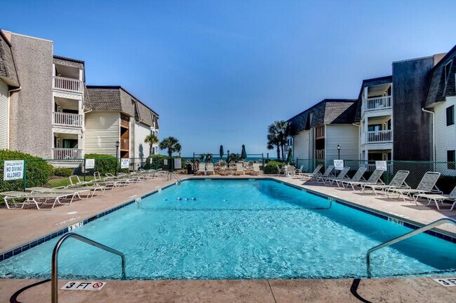 Building Photo - 5601 N Ocean Blvd