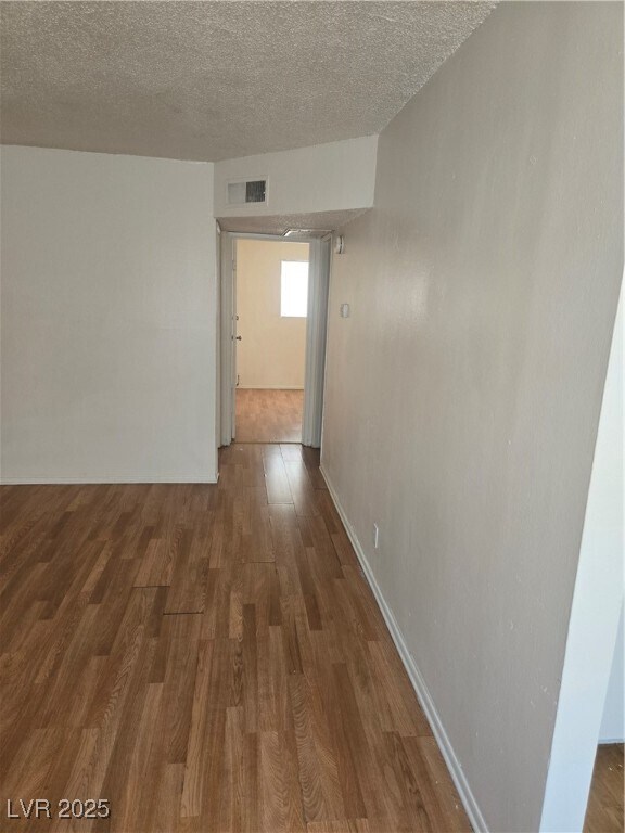 Foto del edificio - 705 Morgan Ave