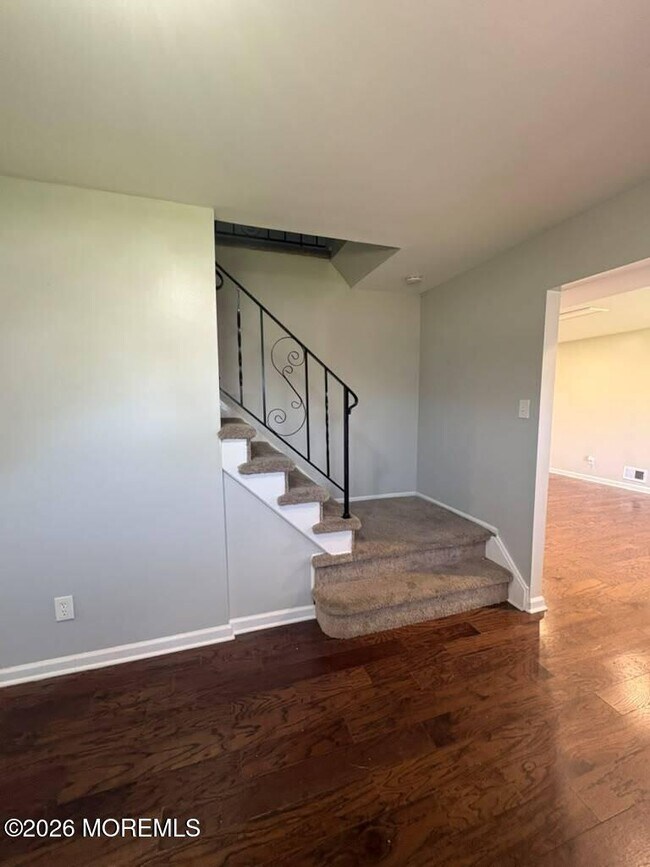 Building Photo - 1583 Sea Island Dr