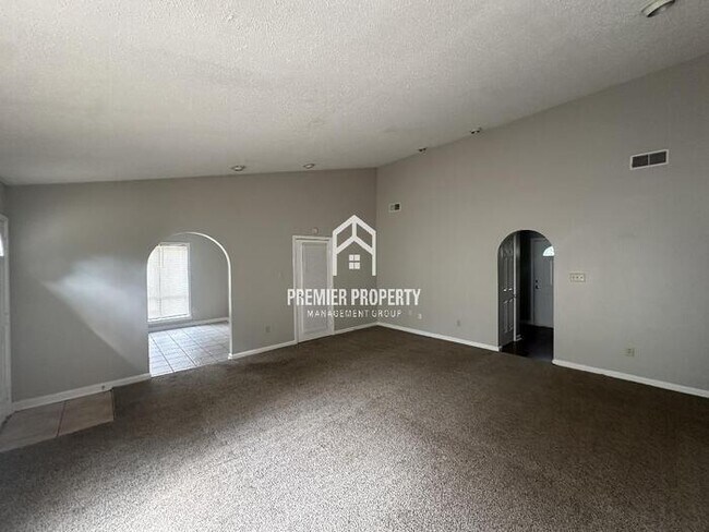 Foto del edificio - 3239 Drayton Woods Dr