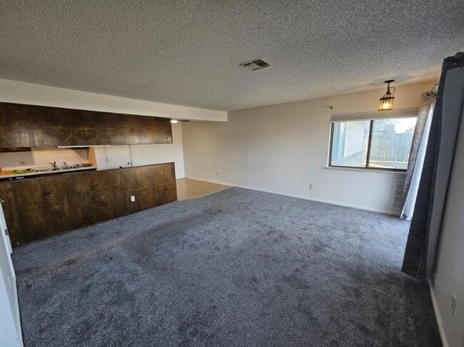 Building Photo - 8724 W University St