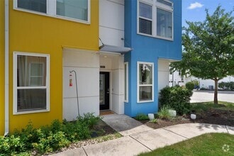 Building Photo - 4330 Olenick St