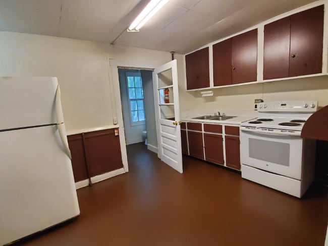 Foto del edificio - 314 N Maple Ave