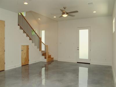 Building Photo - 4605 Avenue B