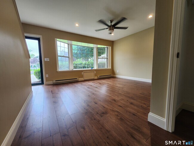 Foto del edificio - 52 Glen Ridge Ct