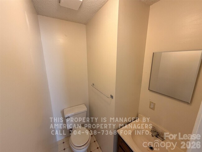 Foto del edificio - 1860 Sells Rd