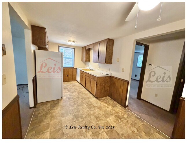 Foto del edificio - 1525 Saratoga Dr