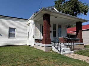 Building Photo - 1023 Thomas V Bryant Dr