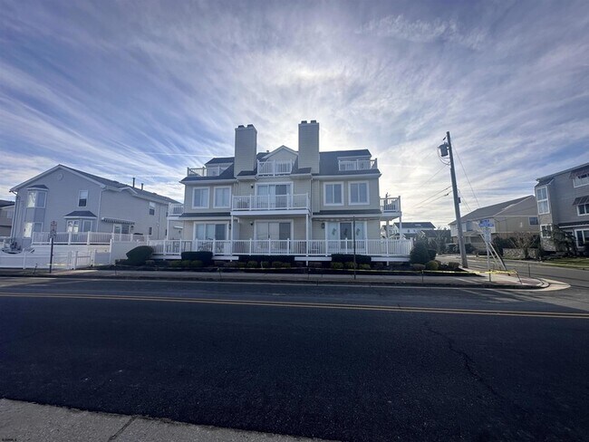 Foto del edificio - 227 N 36th Ave