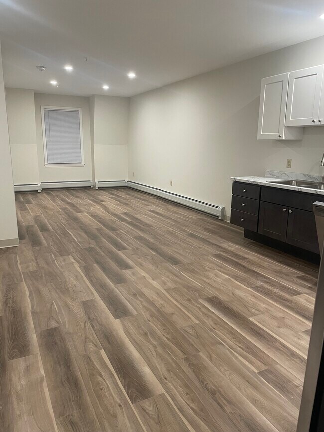 65 Northgate Plz, Morristown, VT 05661 65 Northgate Plz Morristown