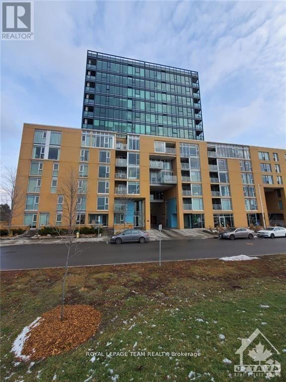 Building Photo - 200-200 Lett St