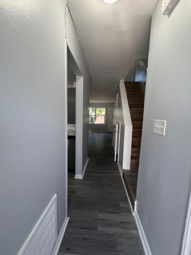 Photo - 306 Cedar St Townhome