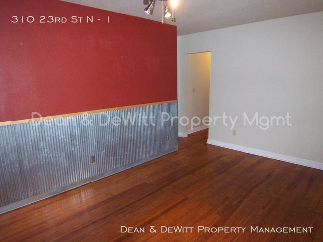 Foto del edificio - 310 23rd St N