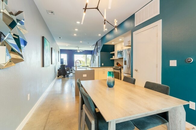 Foto del edificio - 2002 E 7th St