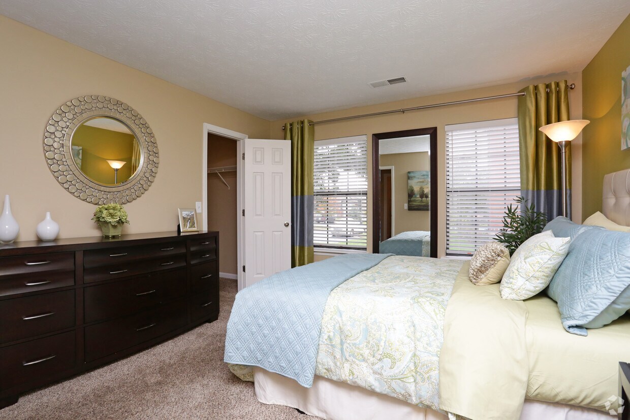 The Racquet Club Apartments 3900 Crosby Dr Lexington, KY Apartments