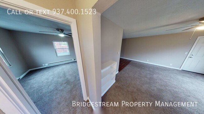 Foto del edificio - MOVE IN SPECIAL!!  Nice upstairs 1 bedroom...
