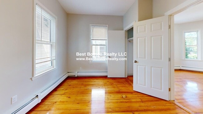 Building Photo - 339 Norfolk St