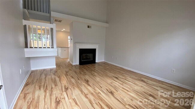 Foto del edificio - 12131 Bottlebrush Pl