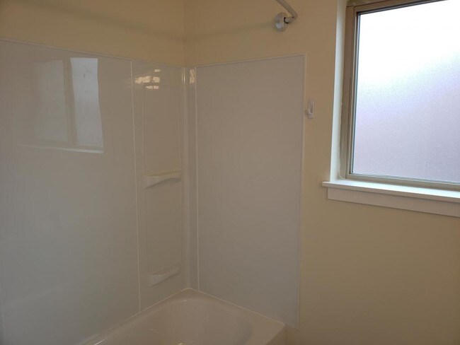 Building Photo - 8450 Delridge Way SW