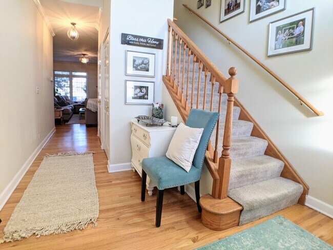 Foto del edificio - 1434 Katie Ln