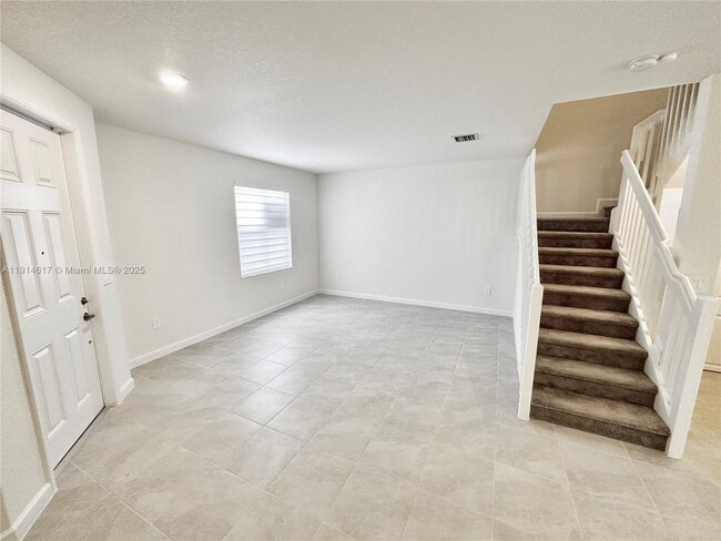 Foto del edificio - 11423 West 33rd Ct