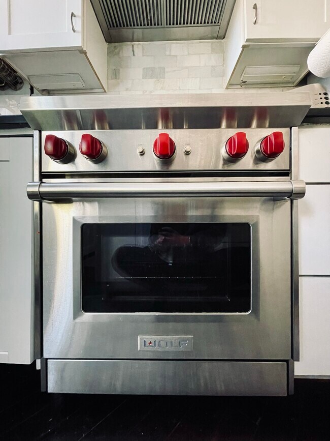 Híbridos de cocina - 2039 New Hampshire Ave NW