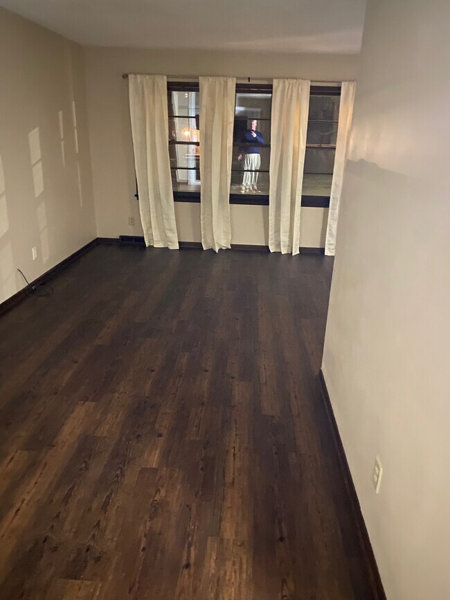 Comedor - 1309 Sw Lynn Dr.