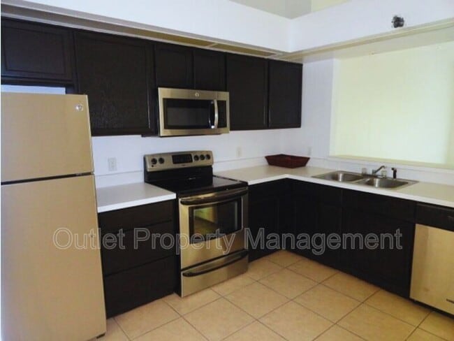Foto del edificio - 13959 Timberland Dr