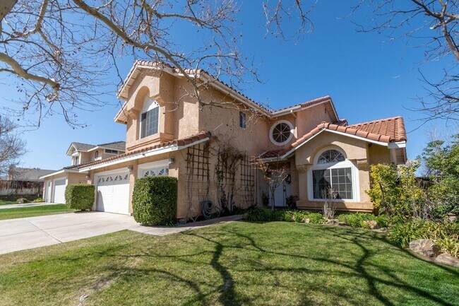 Building Photo - 40329 Heathrow Dr