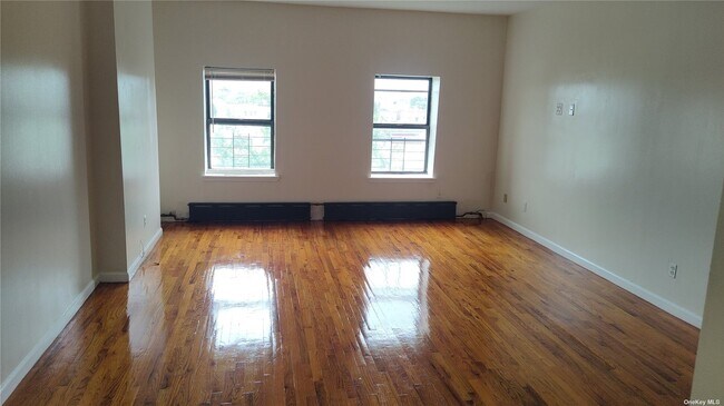 Building Photo - 86A Hull St