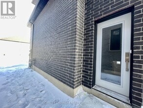 Building Photo - 19 Gateway Dr