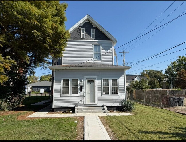 Foto del edificio - 931 SE 8th St