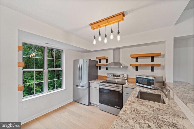 Foto del edificio - 14044 Erie Ct
