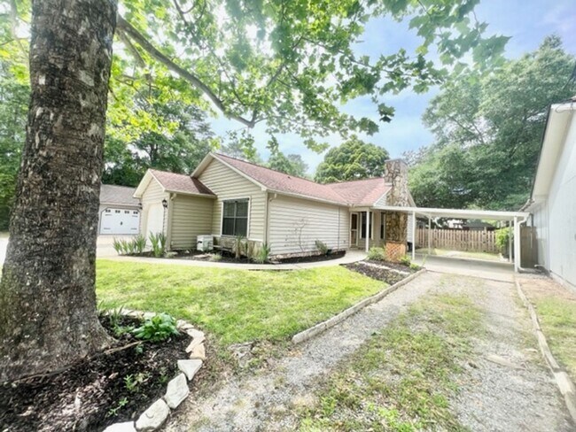 Building Photo - 205 McKinley St. Niceville, FL 32580