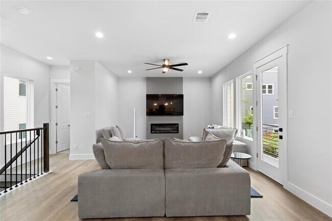 Foto del edificio - 2508 Gray St
