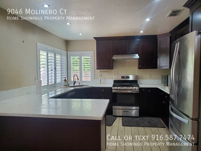 Building Photo - 9046 Molinero Ct