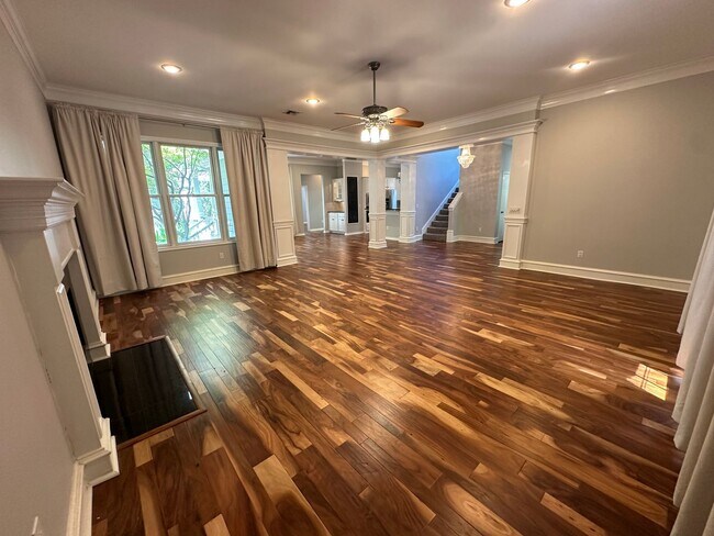 Foto del edificio - 3934 Hanover Pl