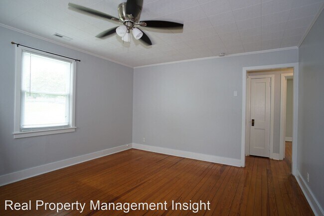 Building Photo - 2 br, 1 bath House - 1036 Preston Street