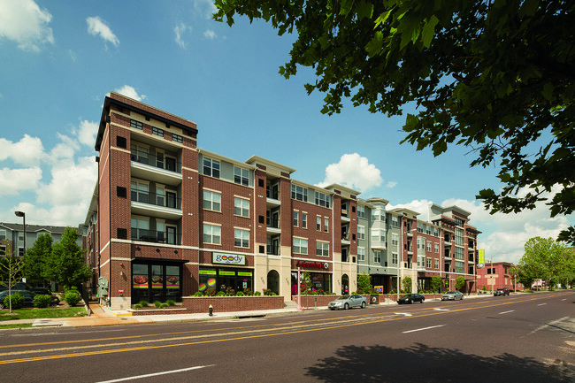 Building Photo - The Landing St. Louis