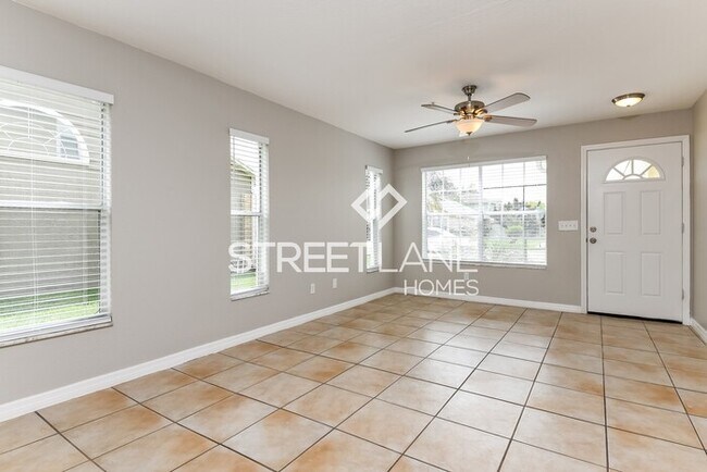 Foto del edificio - NOW OFFERING FIRST 2 FULL MONTH FREE OR A ...