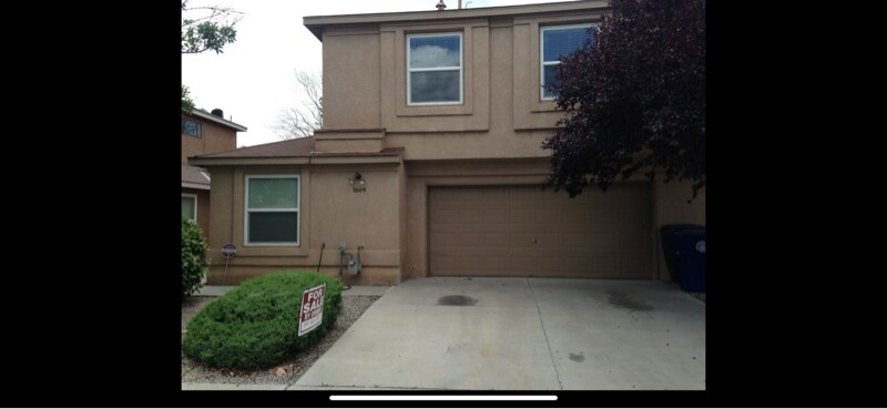 Foto principal - 8605 El Monte Ln NE