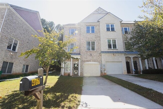 Foto del edificio - 4867 Pinnacle Dr