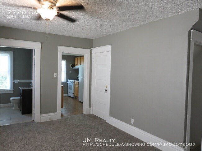 Foto del edificio - 7728 Dale Ave